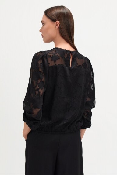 BLK0036