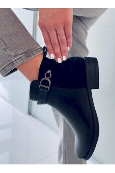 Moteriški juodi batai B0-350 BLACK